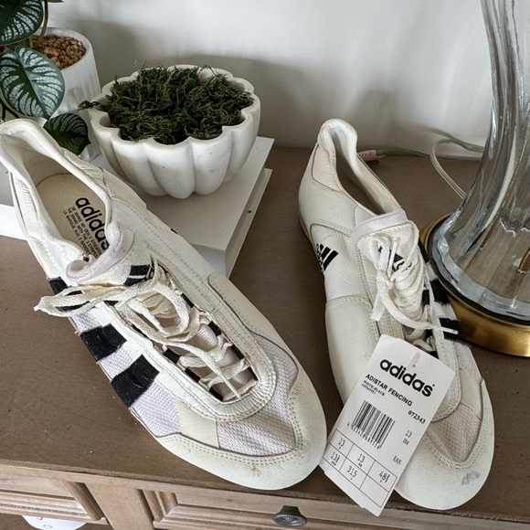 adidas gazelle silver green womens Vintage Adidas Fencing Shoes Women's US 7  dla dushy